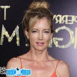Latest Picture of TV Actress Cynthia Watros