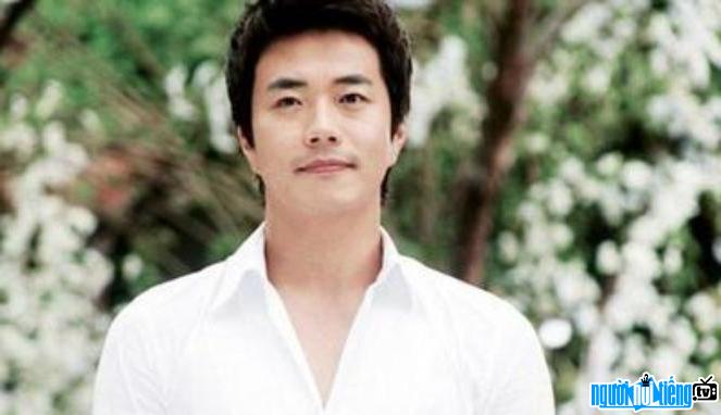 Kwon Sang-Woo - multi-talented actor