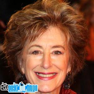 Một hình ảnh chân dung của Nữ diễn viên truyền hình Maureen Lipman