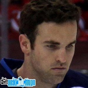 Image of Andrew Ladd