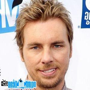 Một bức ảnh mới về Dax Shepard- Diễn viên nam nổi tiếng Michigan