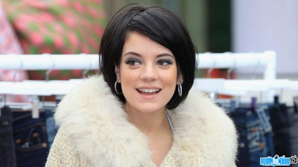 A New Picture Of Lily Allen- Famous Pop Singer London- England