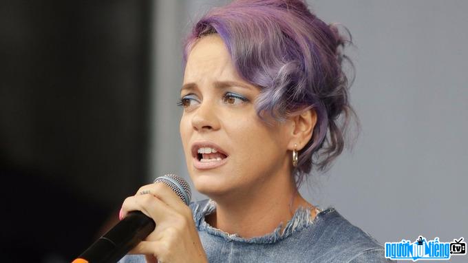 Latest Picture Of Pop Singer Lily Allen
