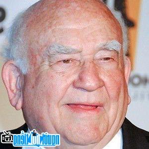 Latest Picture Of Actor Ed Asner