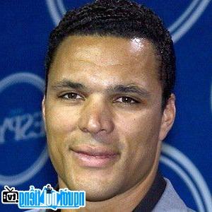 Latest Picture Of Tony Gonzalez Soccer Player