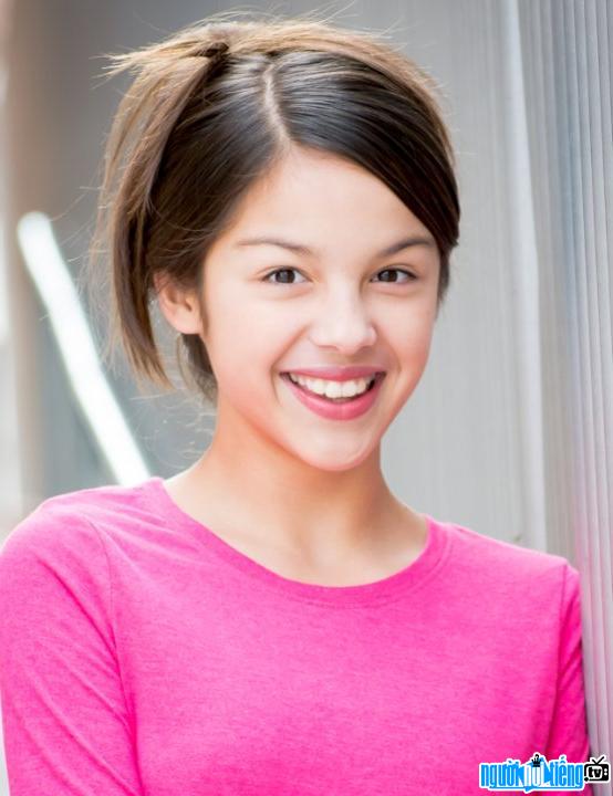 Olivia Rodrigo là nữ diễn viên trẻ tuổi người Mỹ