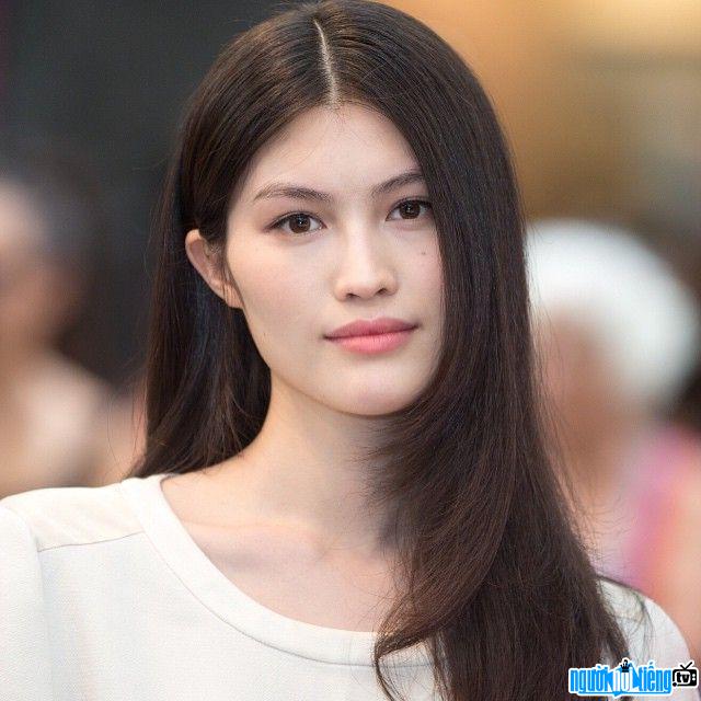 Sui He là một người mẫu Châu Á thành công trong làng thời trang thế giới