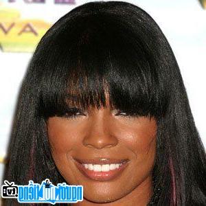 The Latest Picture Of R&B Singer Syleena Johnson