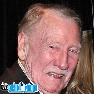 Latest Picture of Actor Leslie Phillips