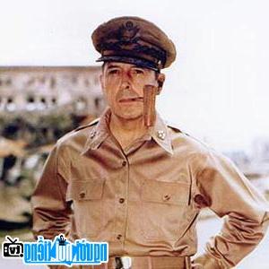 Image of Douglas MacArthur