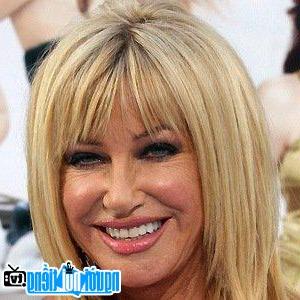 Latest Picture Of Television Actress Suzanne Somers