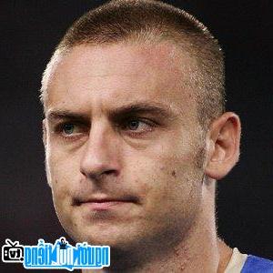 The Latest Picture Of Daniele De Rossi Soccer Player