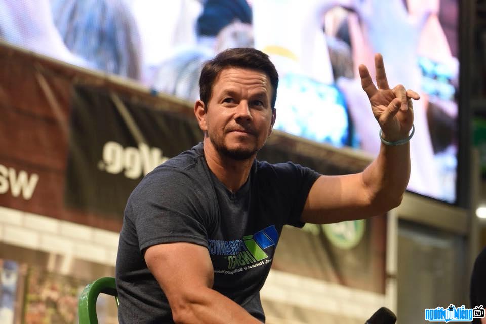 A portrait picture of Actor Mark Wahlberg