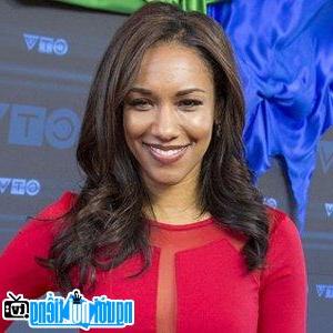 Latest Picture of TV Actress Candice Patton