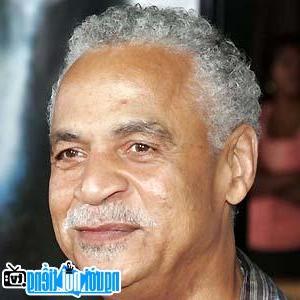 Latest Picture of TV Actor Ron Glass