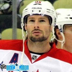Image of Troy Brouwer