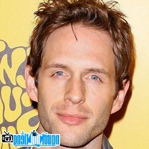 A New Picture of Glenn Howerton- Famous Japanese TV Actor