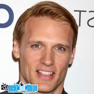 A New Picture of Teddy Sears- Famous DC TV Actor