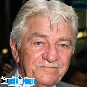 A Portrait Picture Of Male Actor Seymour Cassel