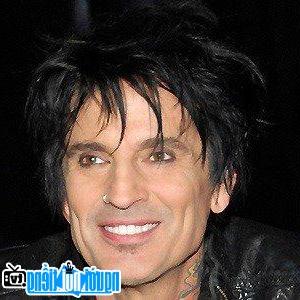 A Portrait Picture of Drumist Tommy Lee