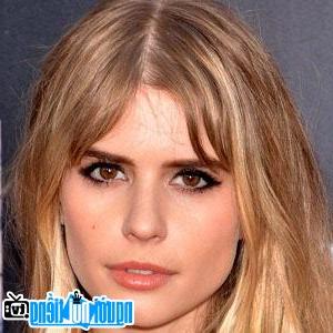 Image of Carlson Young