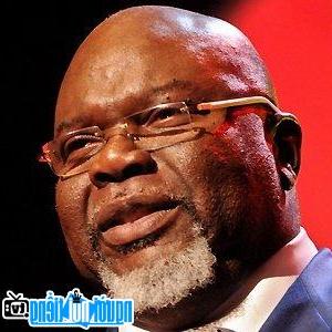 A New Photo of TD Jakes- Famous West Virginia Religious Leader