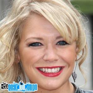 Latest picture of TV Actress Suzanne Shaw