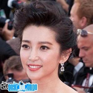 Latest picture of Fan Bingbing Actress