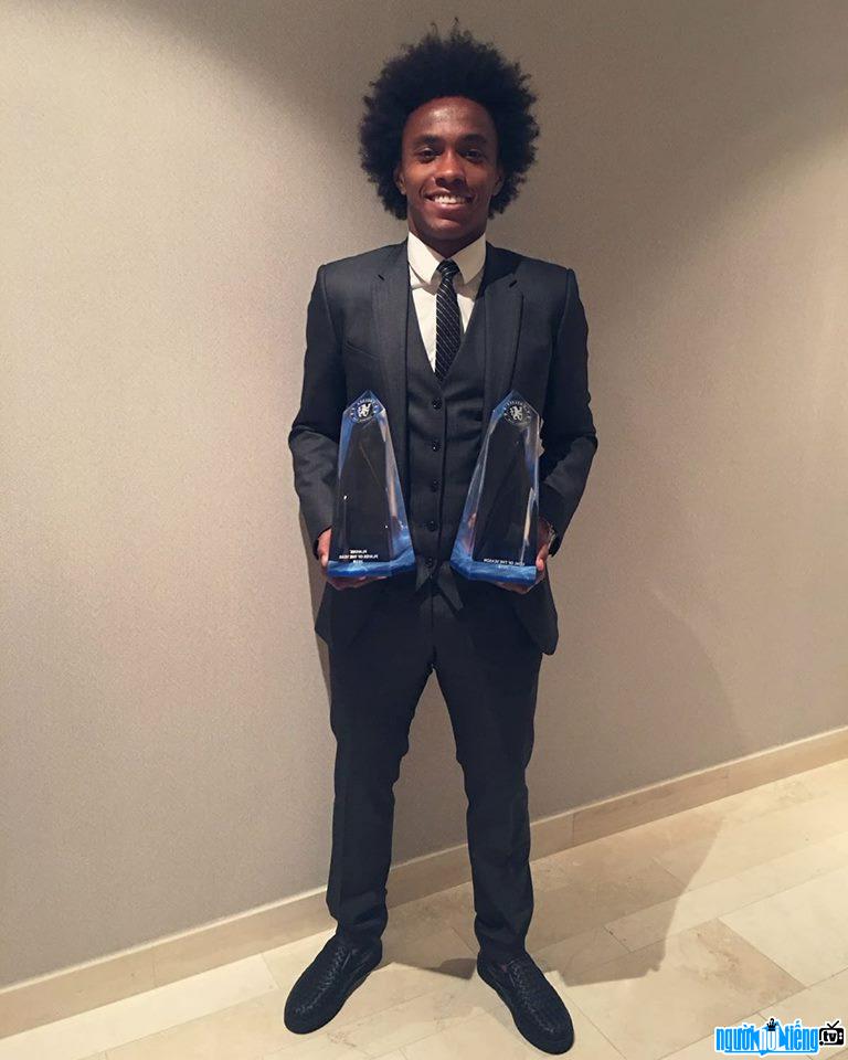 The latest picture of Willian player