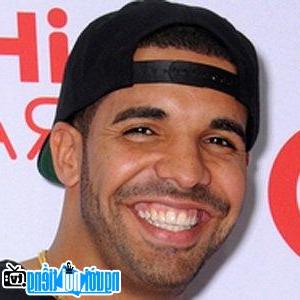 Latest Picture of Singer Rapper Drake
