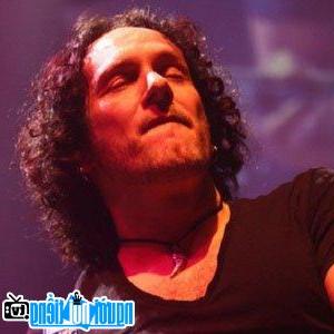 Latest picture of Guitarist Vivian Campbell