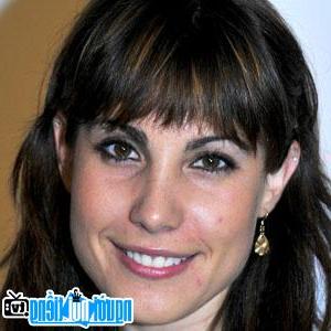 Image of Carly Pope