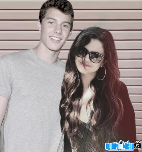 Picture of singer Shawn Mendes and singer Selena Gomez