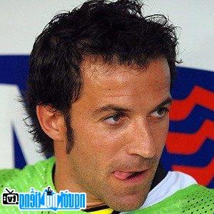 Một bức ảnh mới về Alessandro Del Piero- Cầu thủ bóng đá nổi tiếng Ý