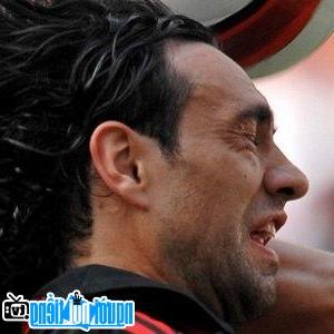 Một bức ảnh mới về Alessandro Nesta- Cầu thủ bóng đá nổi tiếng Rome- Ý