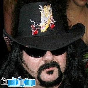 A New Picture of Vinnie Paul- Famous Texas Drummer