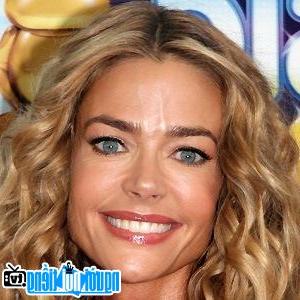Latest Picture Of Actress Denise Richards