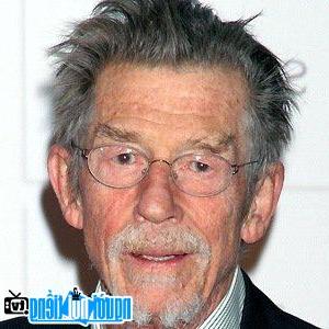 Latest Picture Of Actor John Hurt