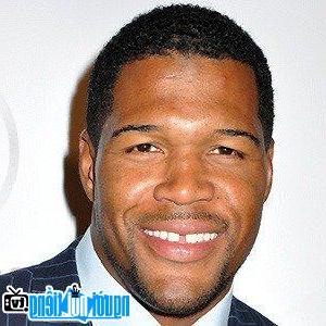 Latest Picture of Michael Strahan Soccer Player