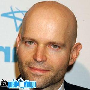 Một hình ảnh chân dung của Giám đốc Marc Forster