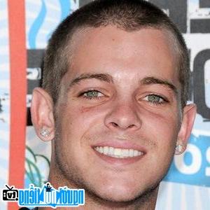 A new photo of Ryan Sheckler- famous California skateboarder