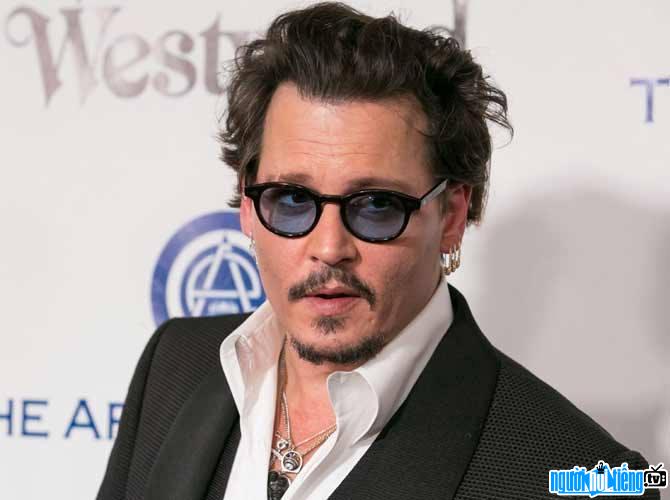 Hình ảnh diễn viên Johnny Depp - Ngôi sao điện ảnh lớn của thế giới