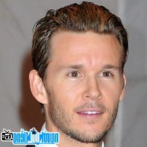 Latest picture of TV Actor Ryan Kwanten