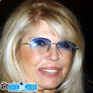 A portrait of Nancy Sinatra Country singer Nancy Sinatra