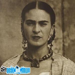 A portrait picture of Painter Frida Kahlo