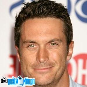 Latest Picture of TV Actor Oliver Hudson