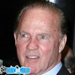 Latest Picture Of Football Player Frank Gifford