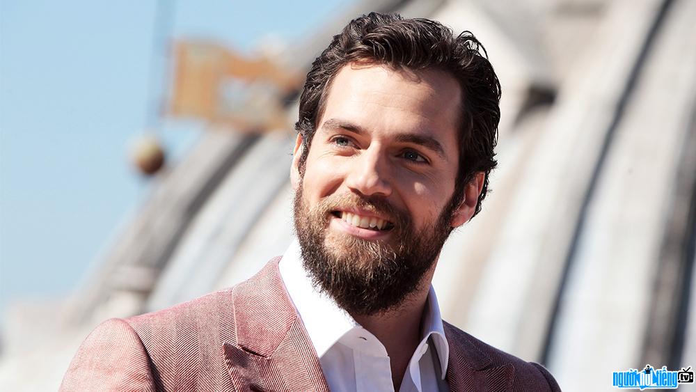 Hình ảnh mới nhất về Diễn viên nam Henry Cavill