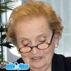 Latest picture of Madeleine Albright Politician