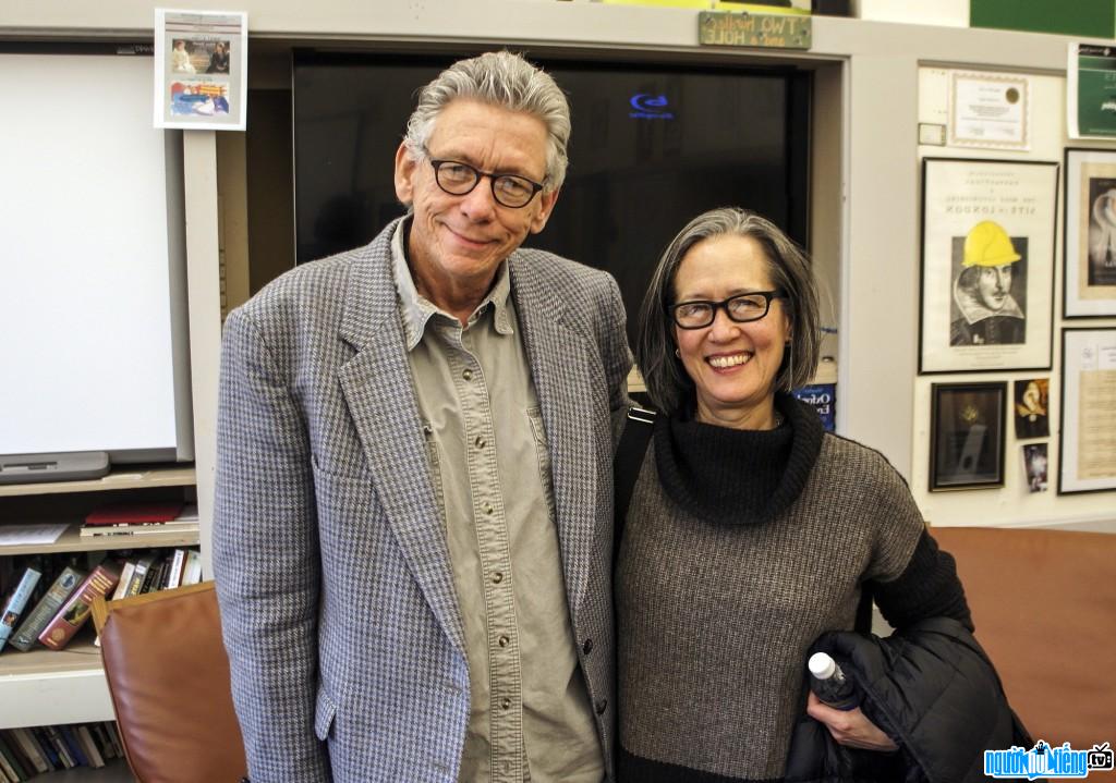 A photo of novelist Ruth Ozeki with Dr. Dreyer